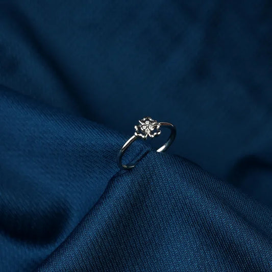 Silver 3 Leaf Flower Design Ring for Women