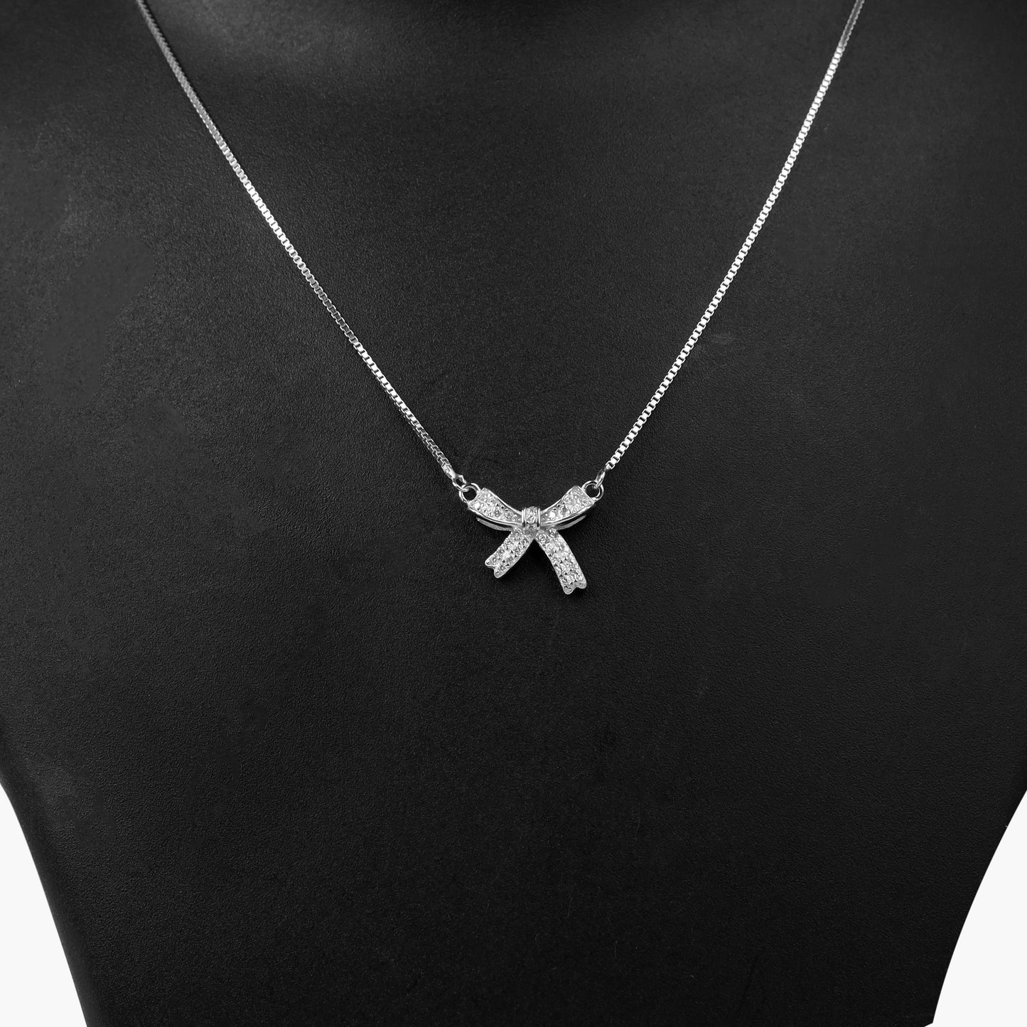 silver bow chain