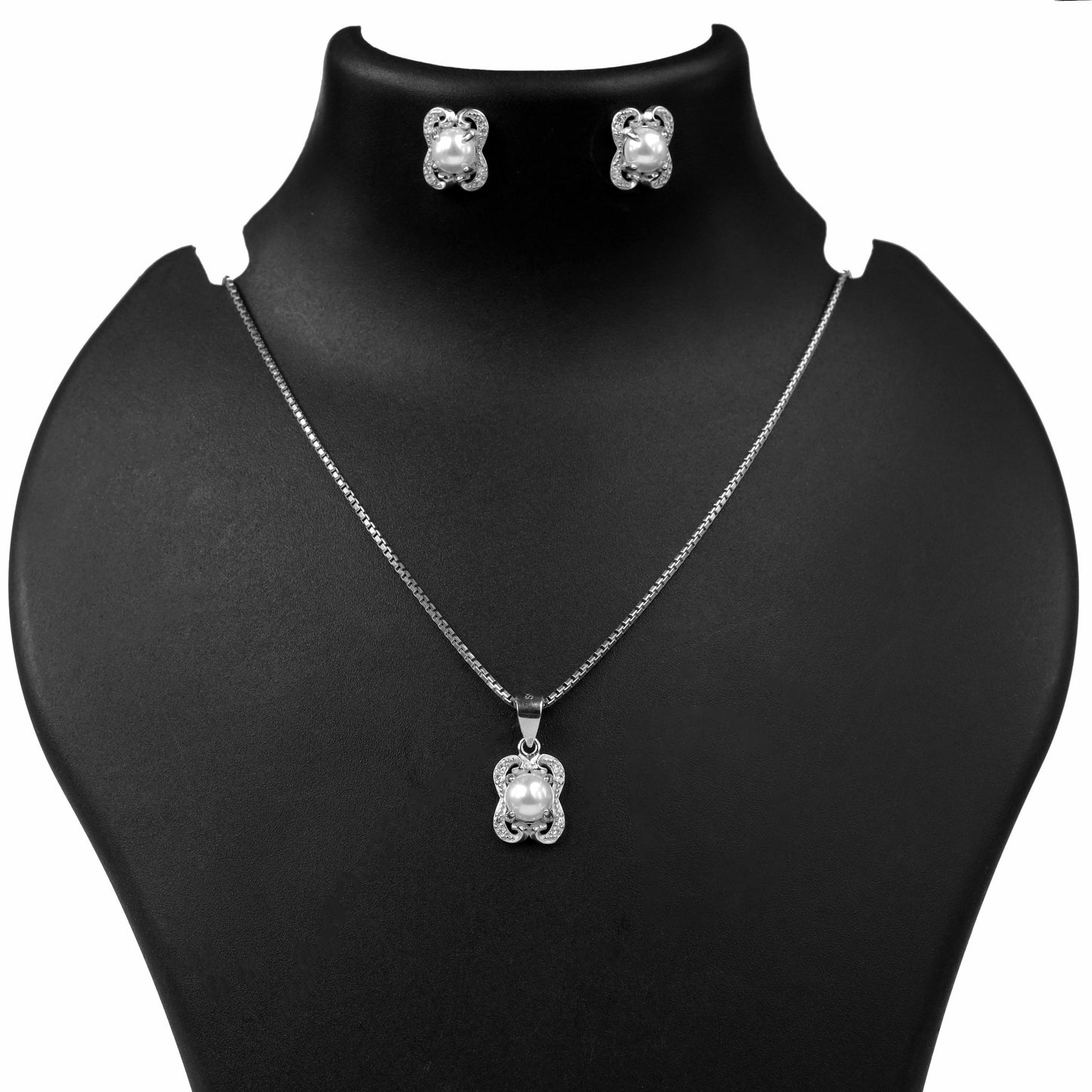silver pearl pendant set with chain