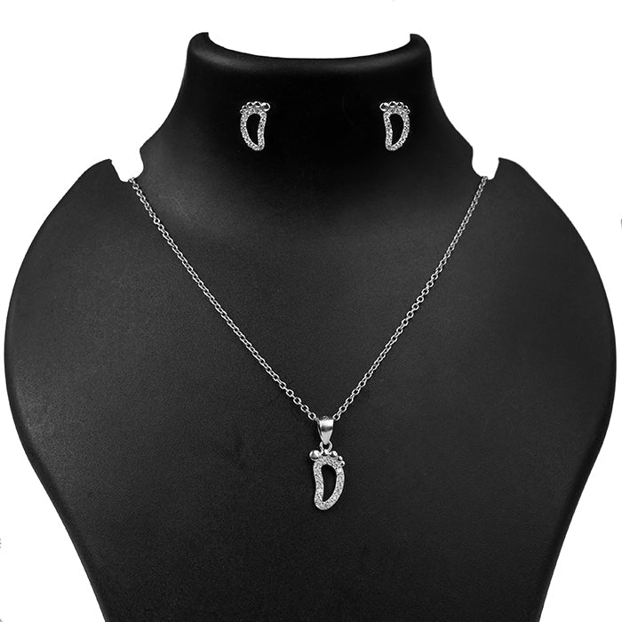 silver tiny toes pendant set with chain