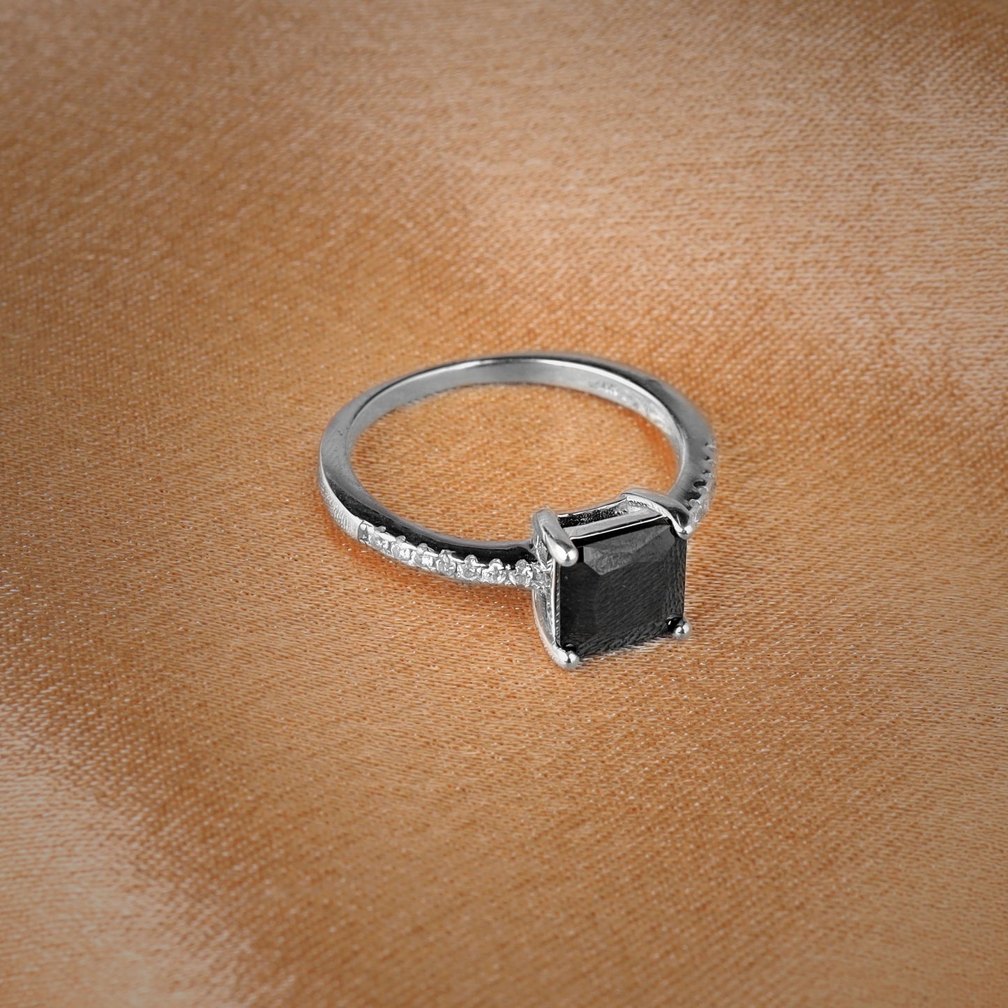 silver black stone ring