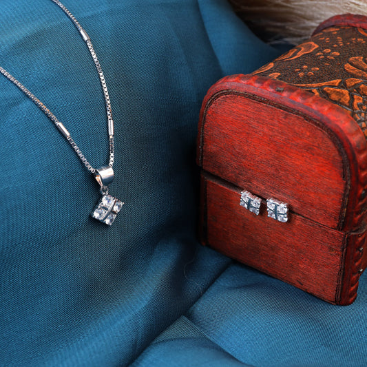 silver crystal harmony pendant set with chain