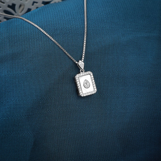 silver gleam square chain