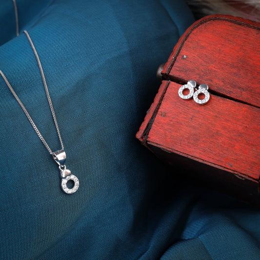 silver mini heart pendant set with chain